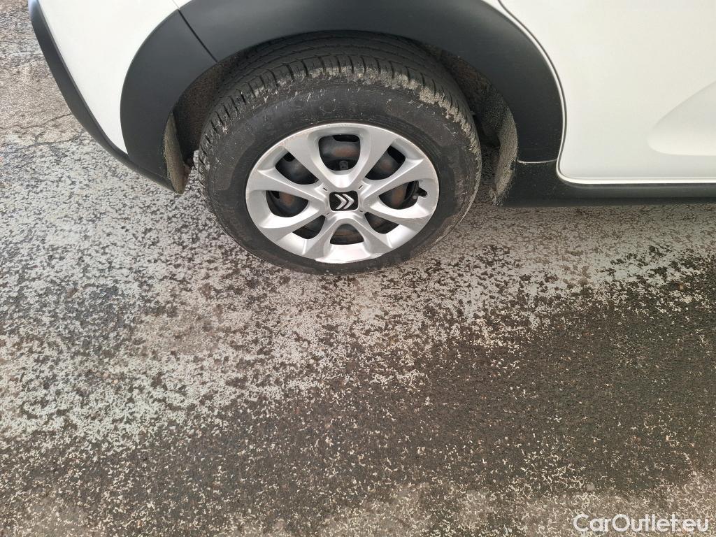  Citroen  C3  Société Feel 1.2 PureTech 80CV BVM5 E6d #11