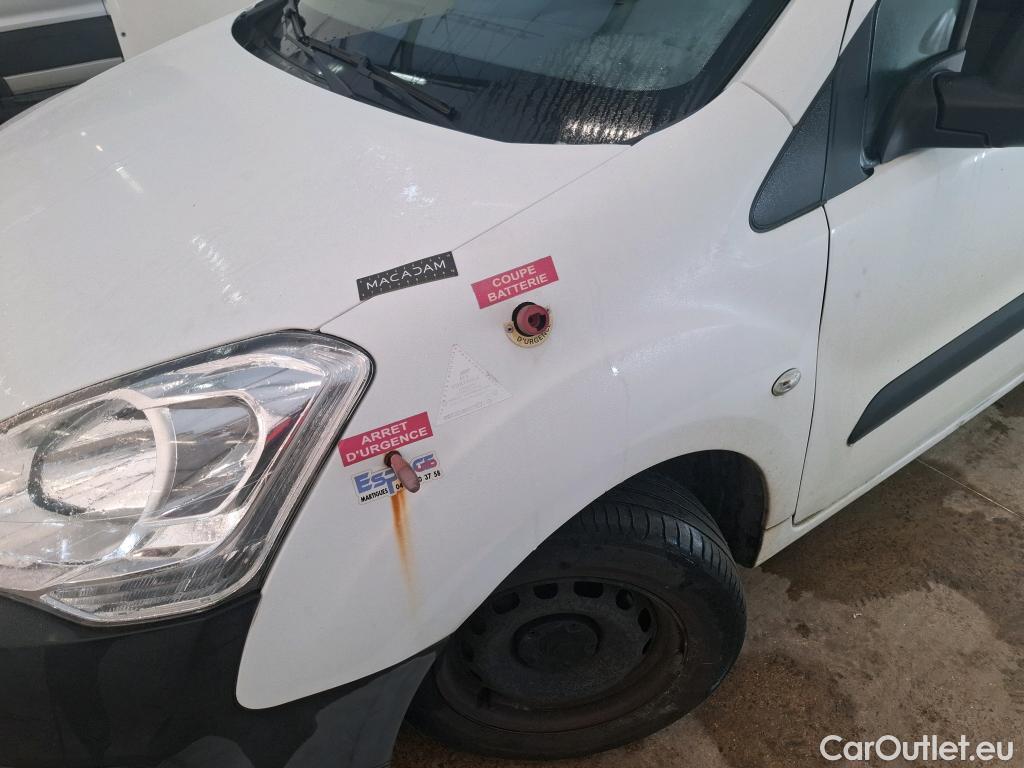  Citroen  Berlingo  Fourgon Confort L2 (Long) Cabine Approfondie 1.6 BlueHDi 100CV BVM5 E6 #1