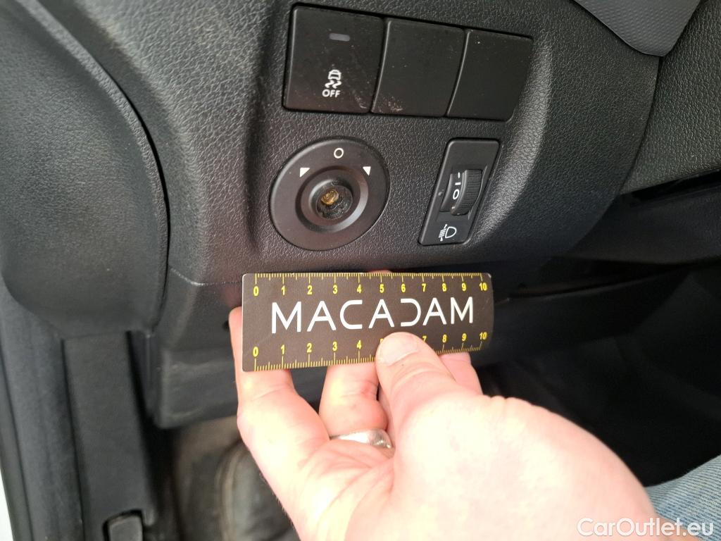  Citroen  Berlingo  Fourgon Club L1 (Court) 1.6 BlueHDi 100CV BVM5 E6 #48