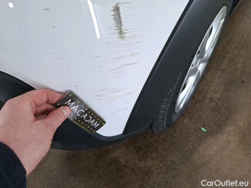  Citroen  C3  Société Feel 1.5 BlueHDI 100CV BVM5 E6dT #18