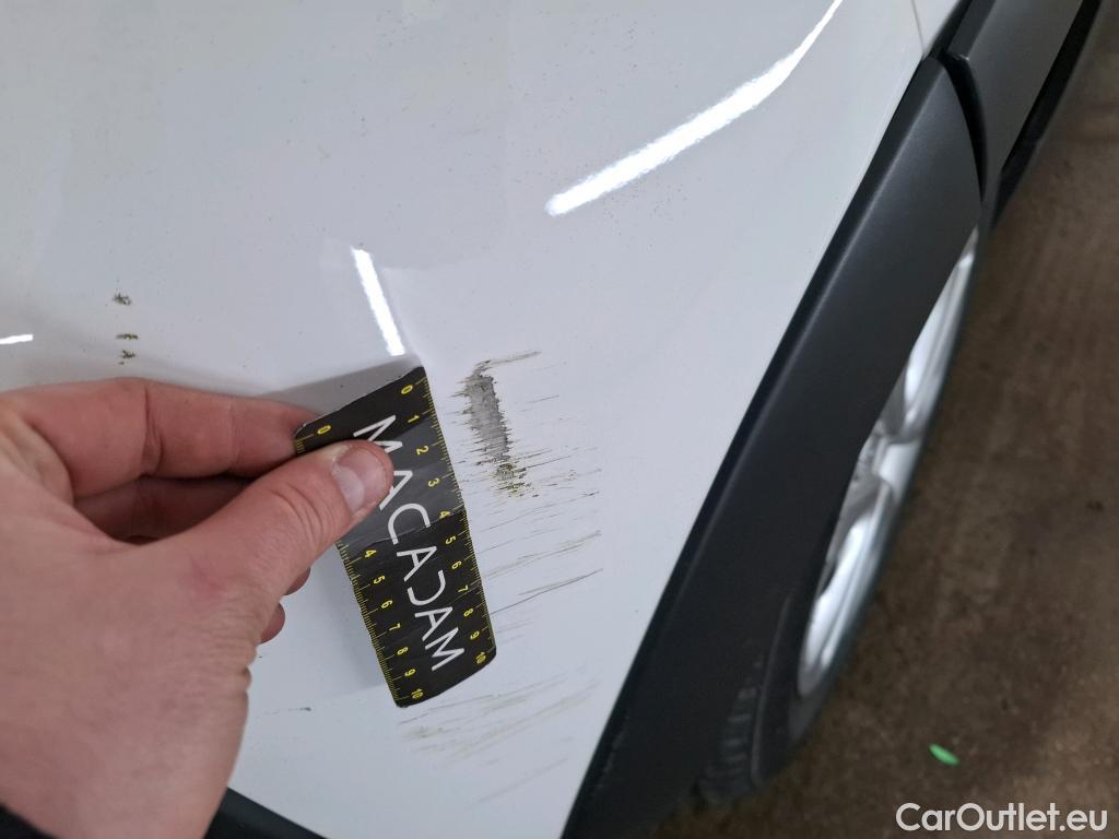  Citroen  C3  Société Feel 1.5 BlueHDI 100CV BVM5 E6dT #16