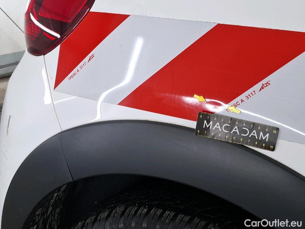  Citroen  C3  Société Feel 1.5 BlueHDI 100CV BVM5 E6dT #2