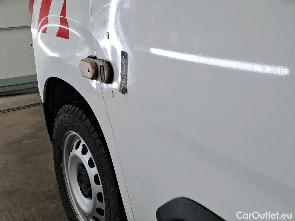  Citroen  Berlingo  Fourgon Worker M 1000 1.2 PureTech 130CV BVA8 E6d #5