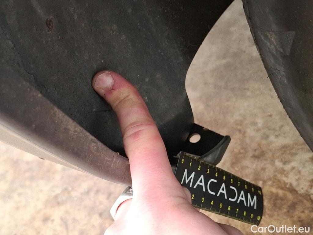  Citroen  Berlingo  Fourgon Club L1 (Court) 1.6 BlueHDi 100CV BVM5 E6 #75