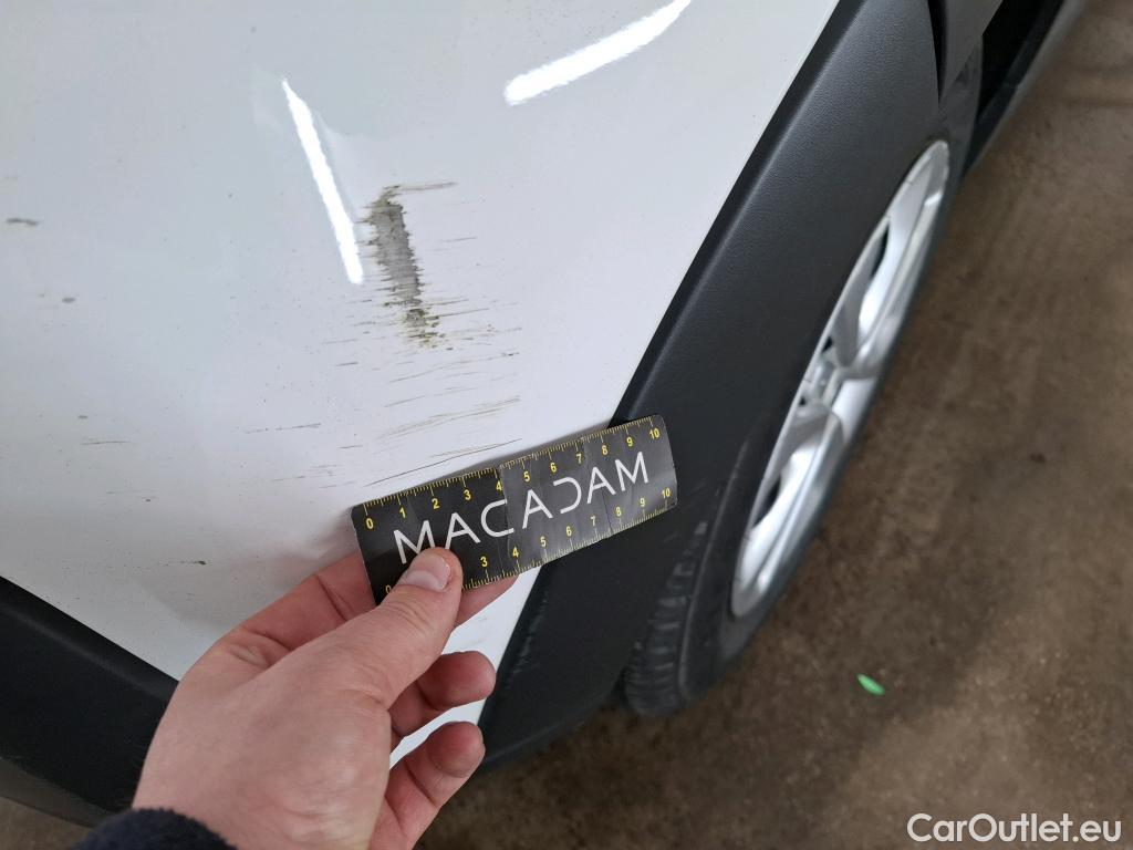  Citroen  C3  Société Feel 1.5 BlueHDI 100CV BVM5 E6dT #17