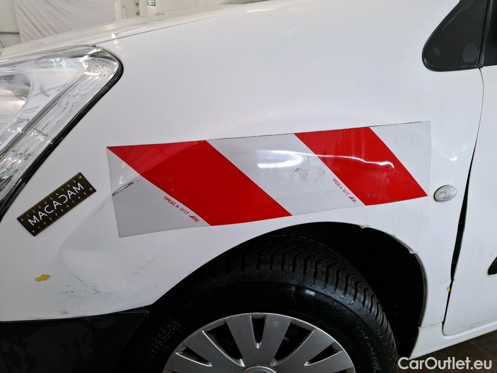  Citroen  Berlingo  Fourgon Business L1 (Court) 1.6 BlueHDi 100CV BVM5 E6 #1