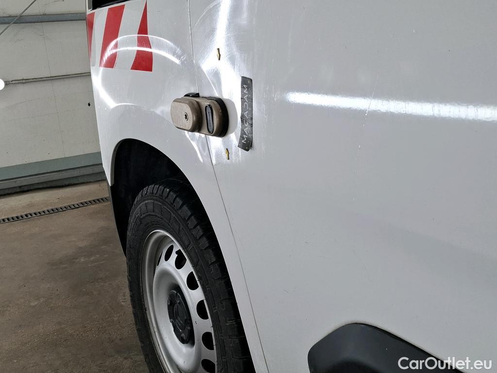  Citroen  Berlingo  Fourgon Worker M 1000 1.2 PureTech 130CV BVA8 E6d #6