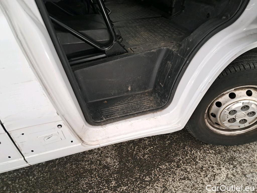  Fiat  Ducato FIAT  VU 4p Fourgon 30 M H2 20 Multijet 115 Pack Pro Nav #46