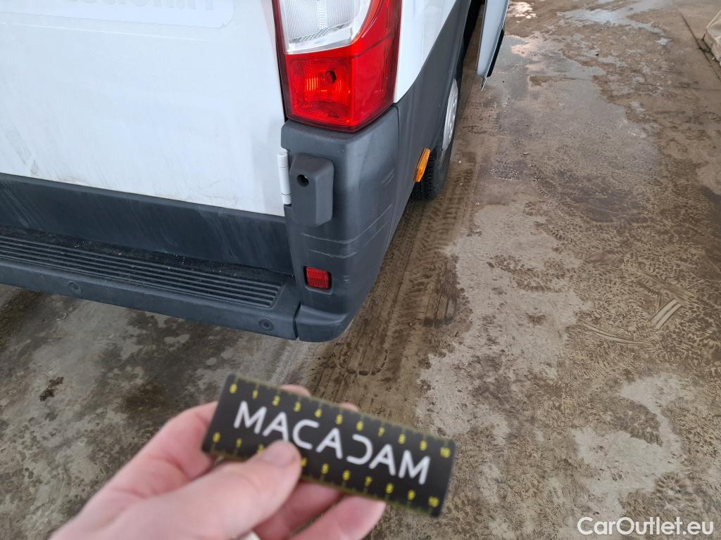  Fiat  Ducato FIAT   2014  4P  Fourgon tôlé Maxi 35 XL H2 23 Mjet 140 Pack Pro Nav #51