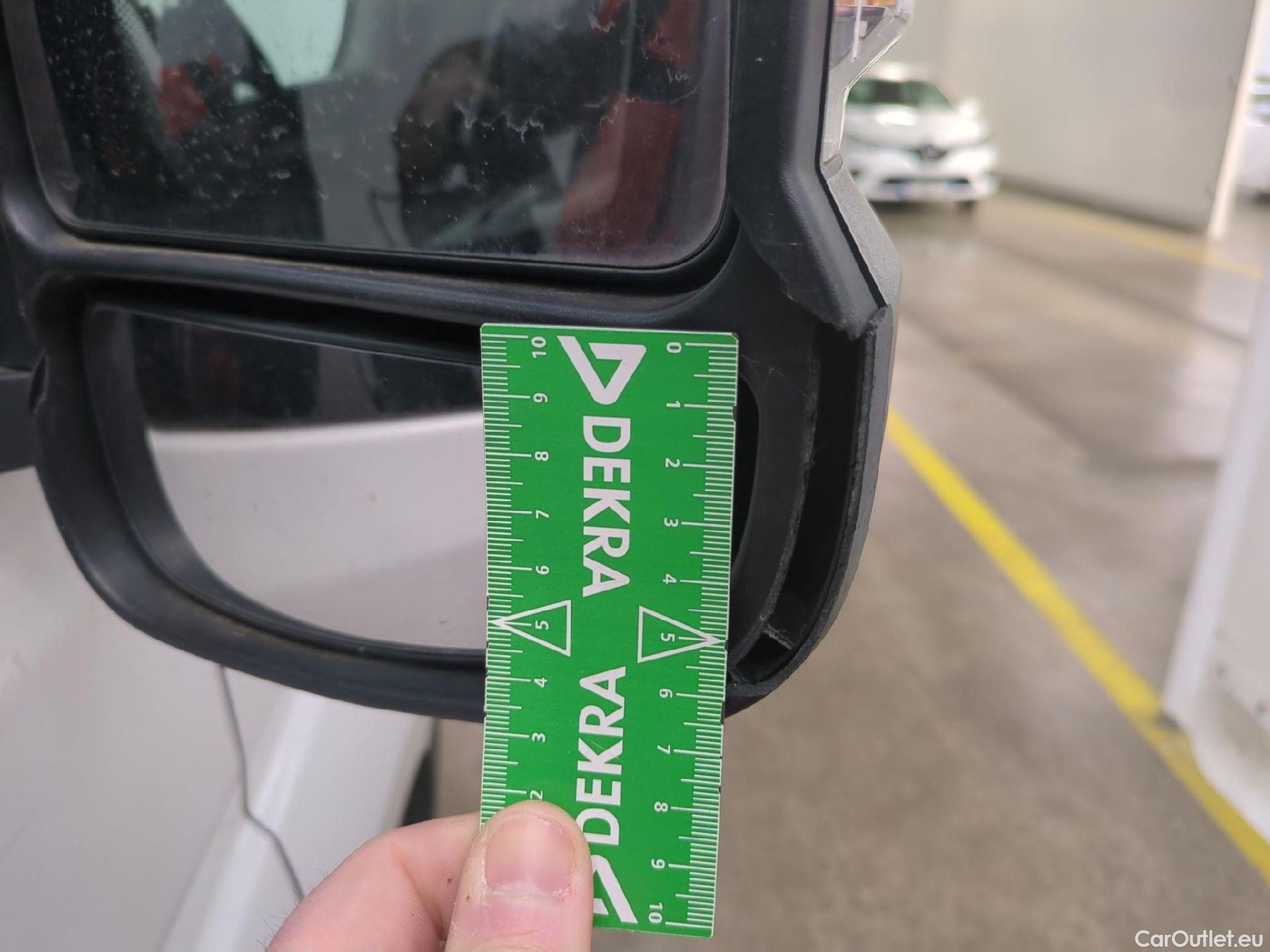  Fiat  Ducato FIAT  / 2014 / 4P / Fourgon tôlé 3.0 M H2 2.3 Multijet 120 Pack Pro Nav #69