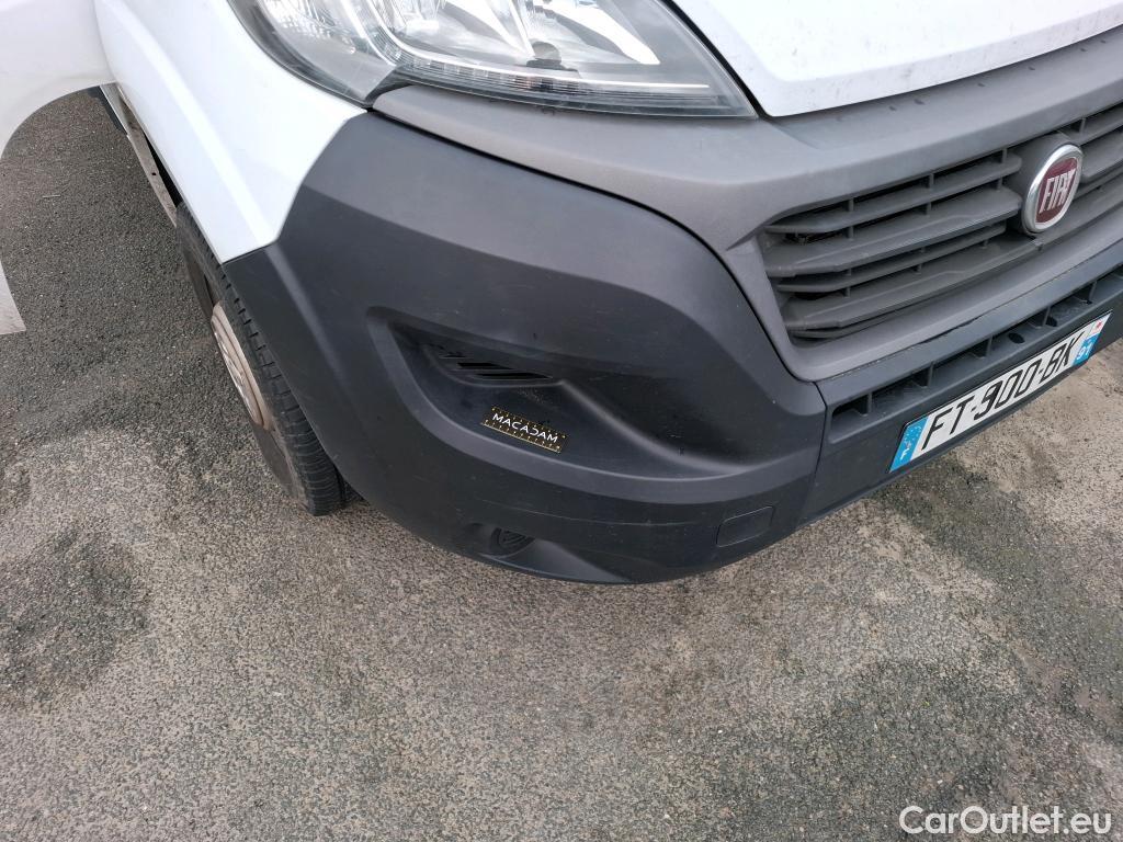  Fiat  Ducato FIAT  SC  2014  2P  Châssis cabine 35 L 23 Multijet 140 Pack Pro Nav #60