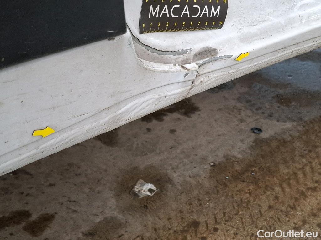  Fiat  Ducato FIAT   2014  4P  Fourgon tôlé Maxi 35 XL H2 23 Mjet 140 Pack Pro Nav #26