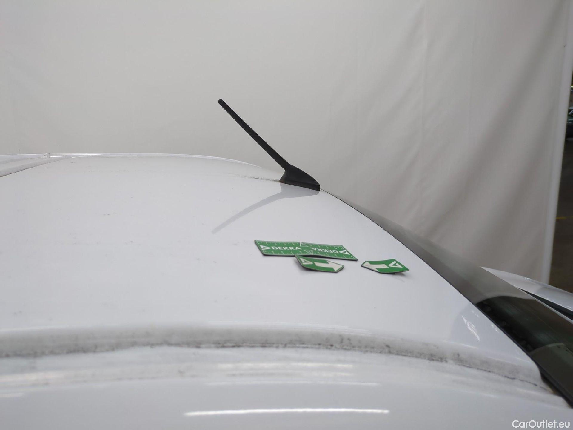  Citroen  Jumpy  Fourgon Club M 1.5 BlueHDi 100CV BVM6 E6dT #105