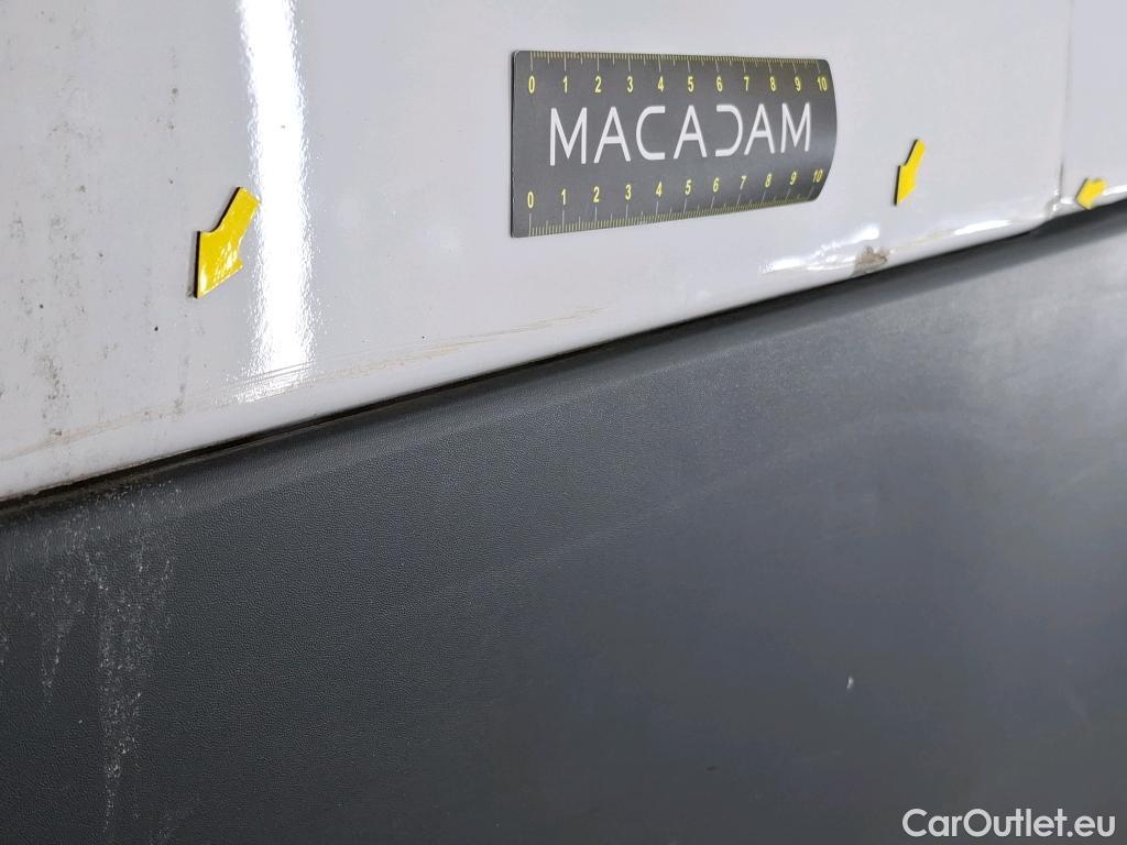  Fiat  Ducato FIAT   2014  4P  Fourgon tôlé Maxi 35 XL H2 23 Mjet 140 Pack Pro Nav #13