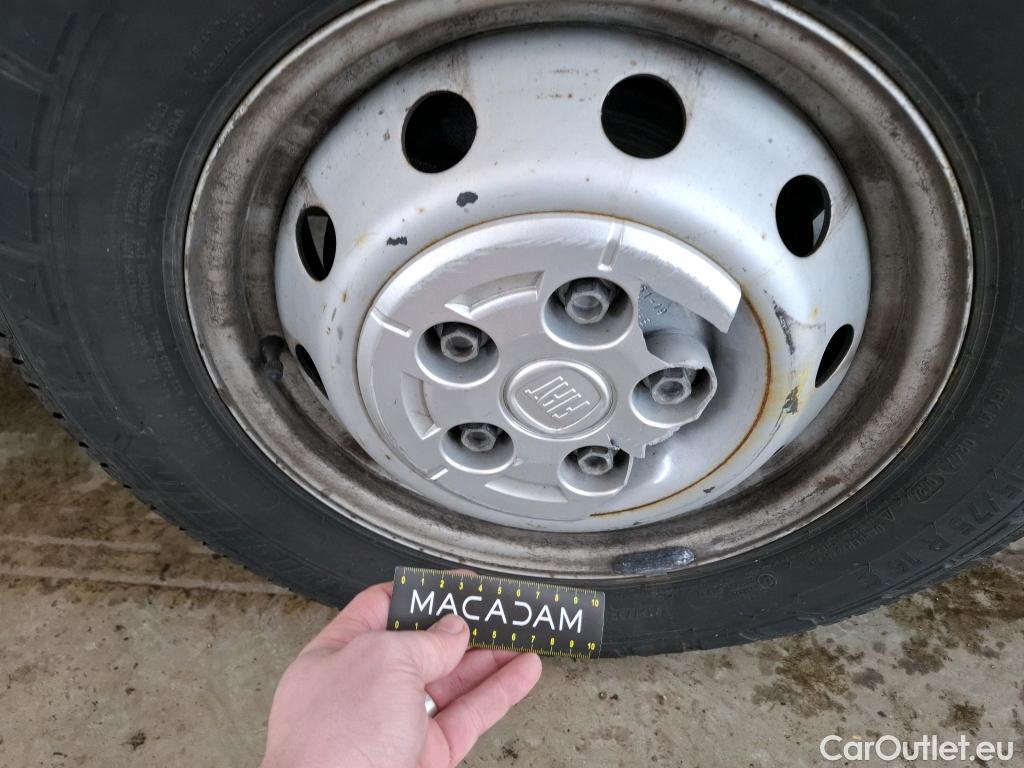  Fiat  Ducato FIAT   2014  4P  Fourgon tôlé Maxi 35 XL H2 23 Mjet 140 Pack Pro Nav #43