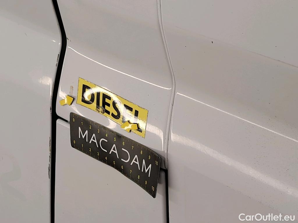  Fiat  Ducato FIAT  VU 4p Fourgon 30 M H2 20 Multijet 115 Pack Pro Nav #51