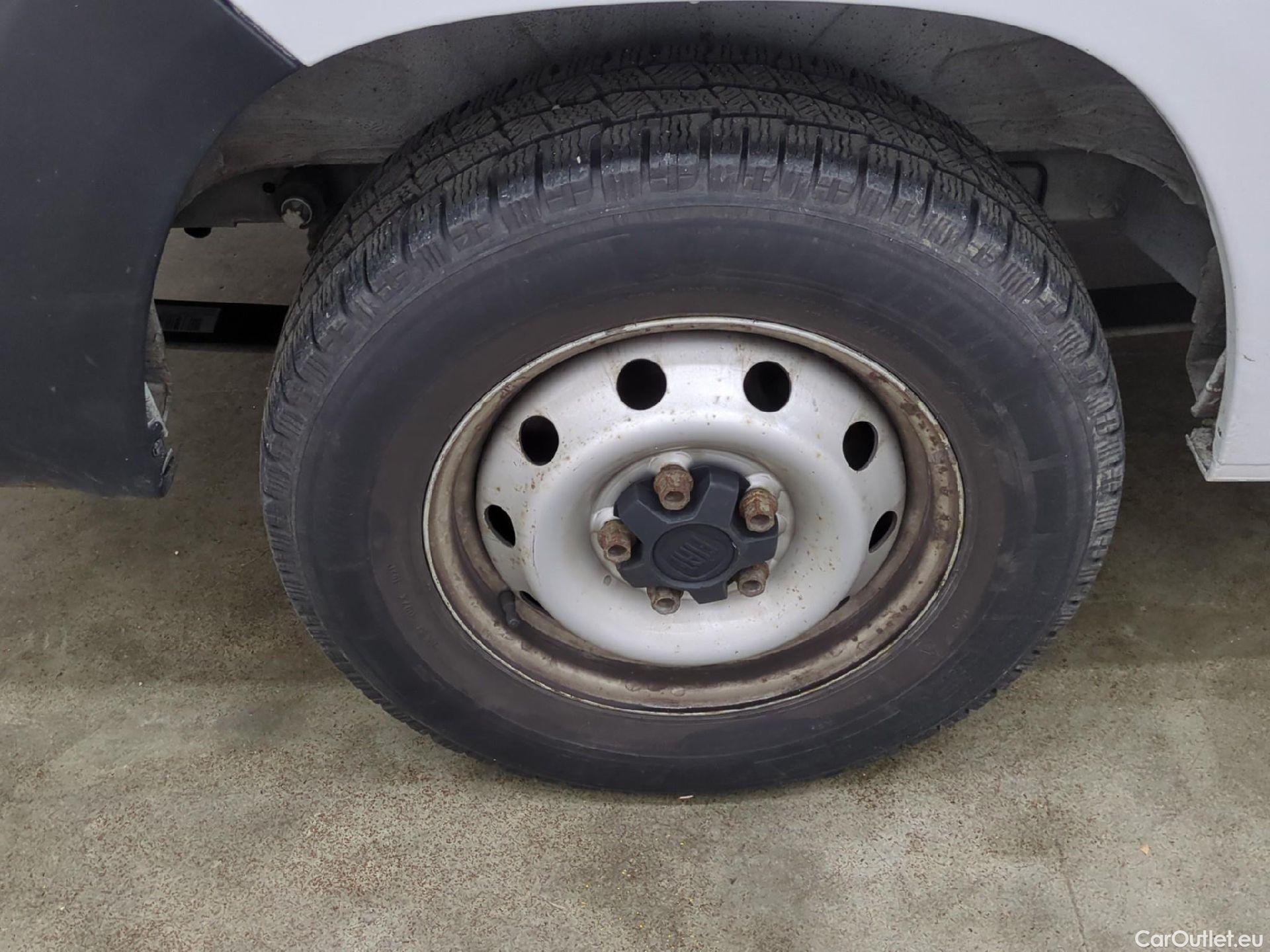  Fiat  Ducato FIAT  / 2014 / 4P / Fourgon tôlé 2.3 Multijet 120 3.0 M H2 Business #6