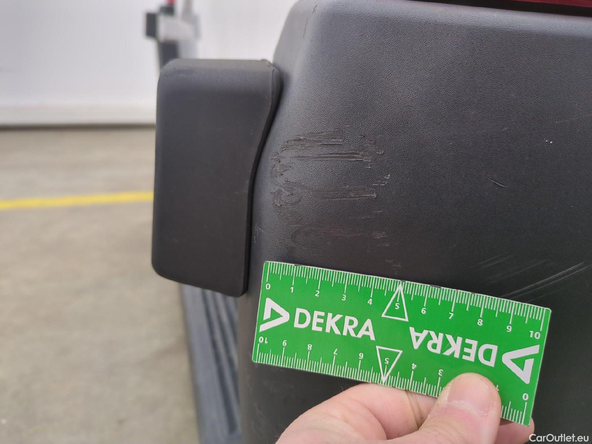  Fiat  Ducato FIAT  / 2014 / 4P / Fourgon tôlé 3.0 M H2 2.3 Multijet 120 Pack Pro Nav #42