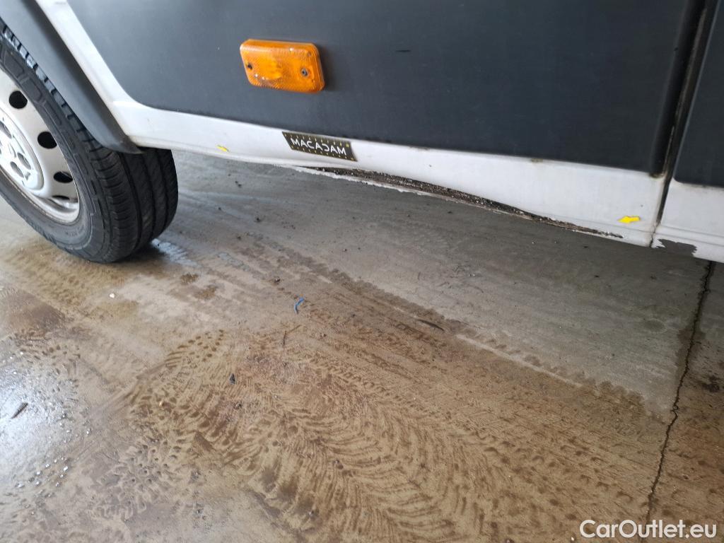  Fiat  Ducato FIAT   2014  4P  Fourgon tôlé Maxi 35 XL H2 23 Mjet 140 Pack Pro Nav #17