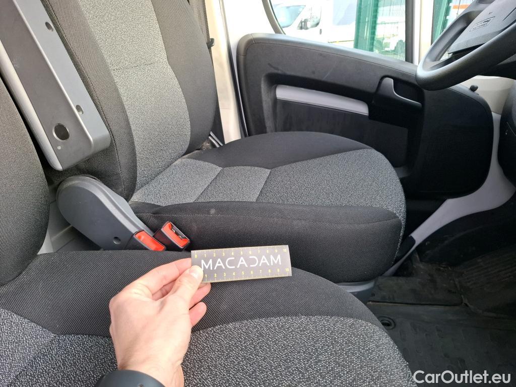  Fiat  Ducato FIAT  SC  2014  2P  Châssis cabine 35 L 23 Multijet 140 Pack Pro Nav #53