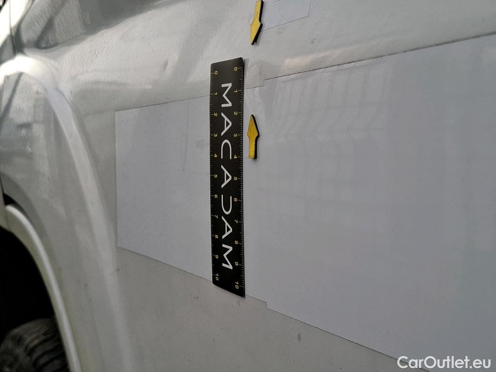  Fiat  Ducato FIAT  SC  2014  2P  Châssis cabine 35 L 23 Multijet 140 Pack Pro Nav #64