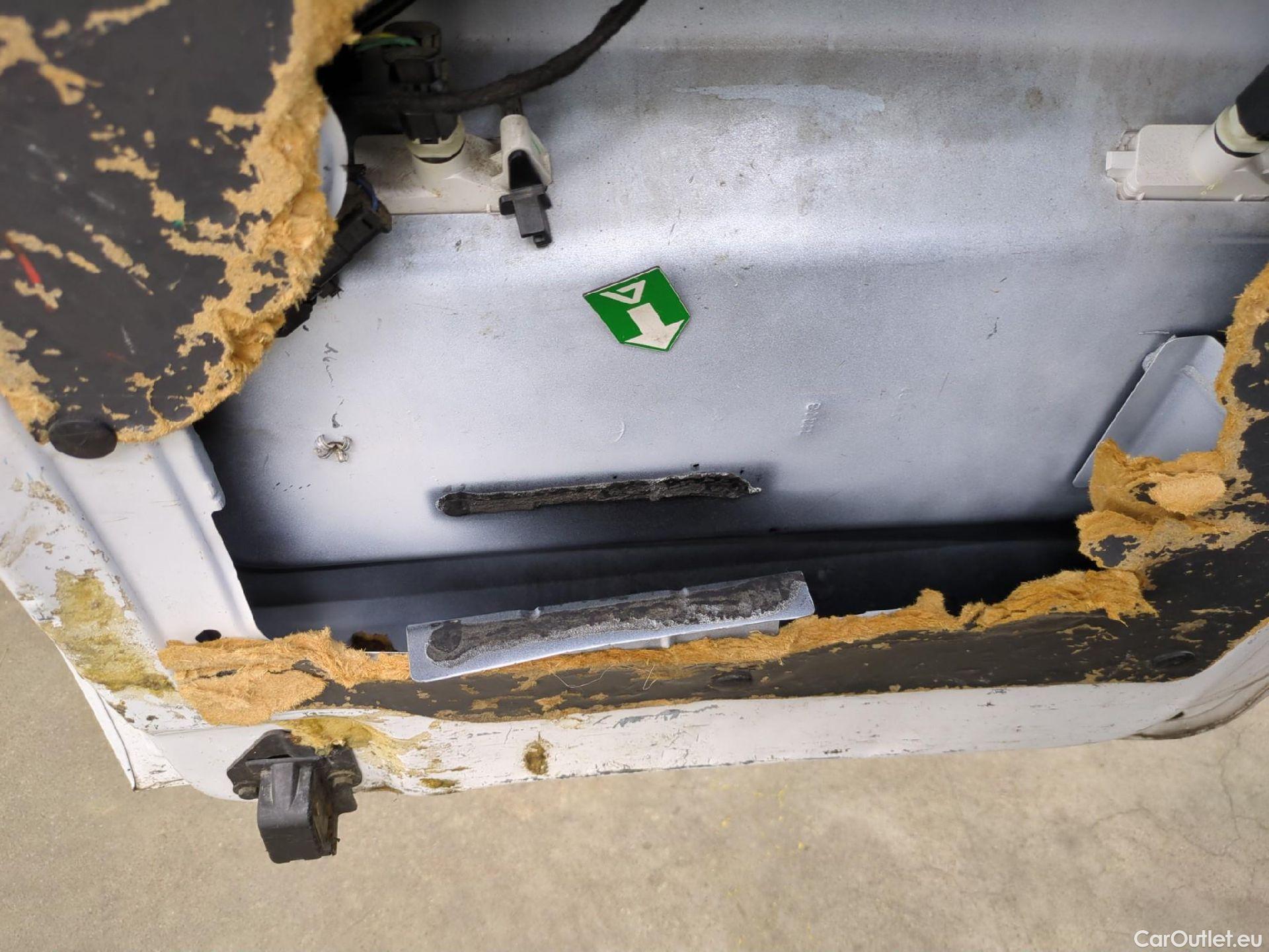  Citroen  Jumpy  Fourgon Club M 1.5 BlueHDi 100CV BVM6 E6dT #24