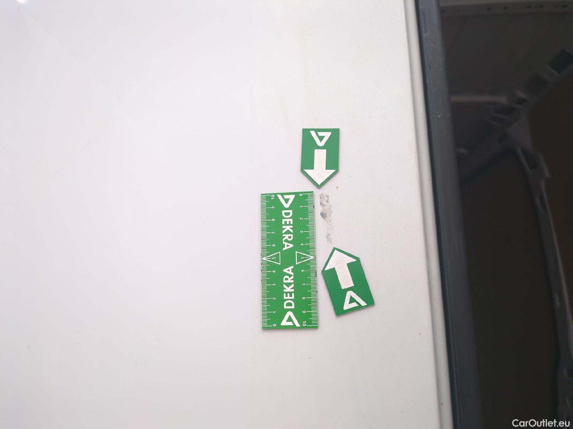  Fiat  Ducato FIAT  / 2014 / 4P / Fourgon tôlé 3.0 M H2 2.3 Multijet 120 Pack Pro Nav #32