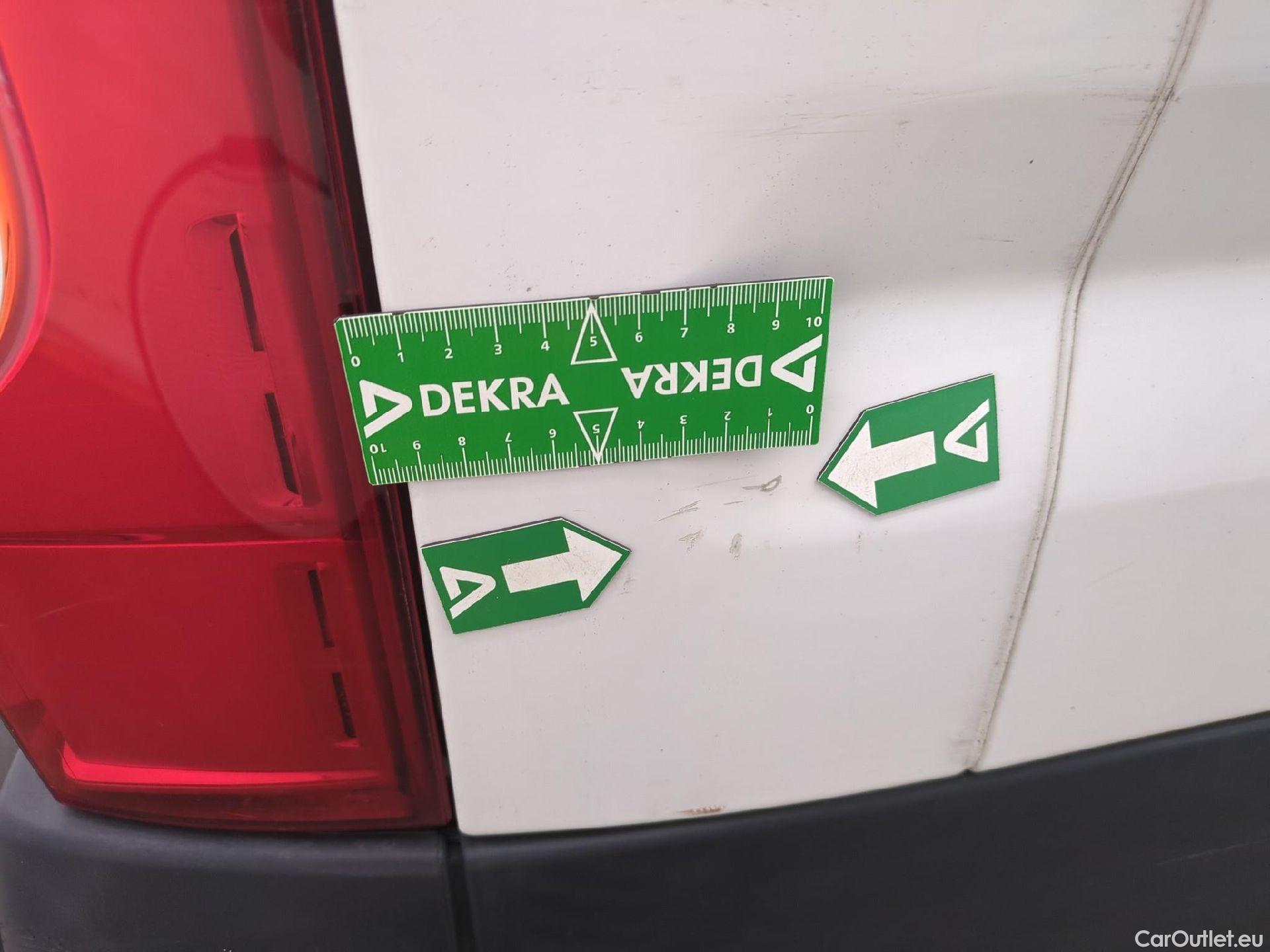  Fiat  Ducato FIAT  / 2014 / 4P / Fourgon tôlé 3.0 M H2 2.3 Multijet 120 Pack Pro Nav #47