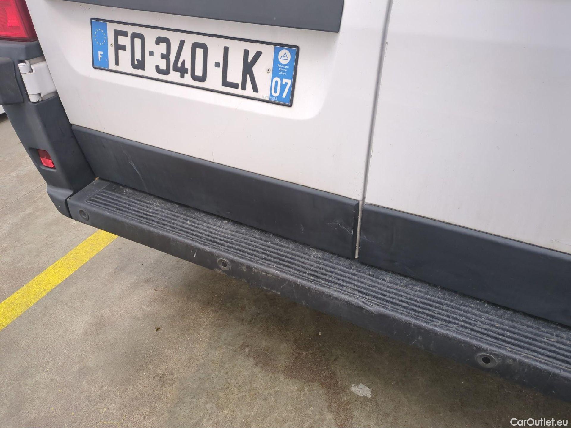  Fiat  Ducato FIAT  / 2014 / 4P / Fourgon tôlé 3.0 M H2 2.3 Multijet 120 Pack Pro Nav #50