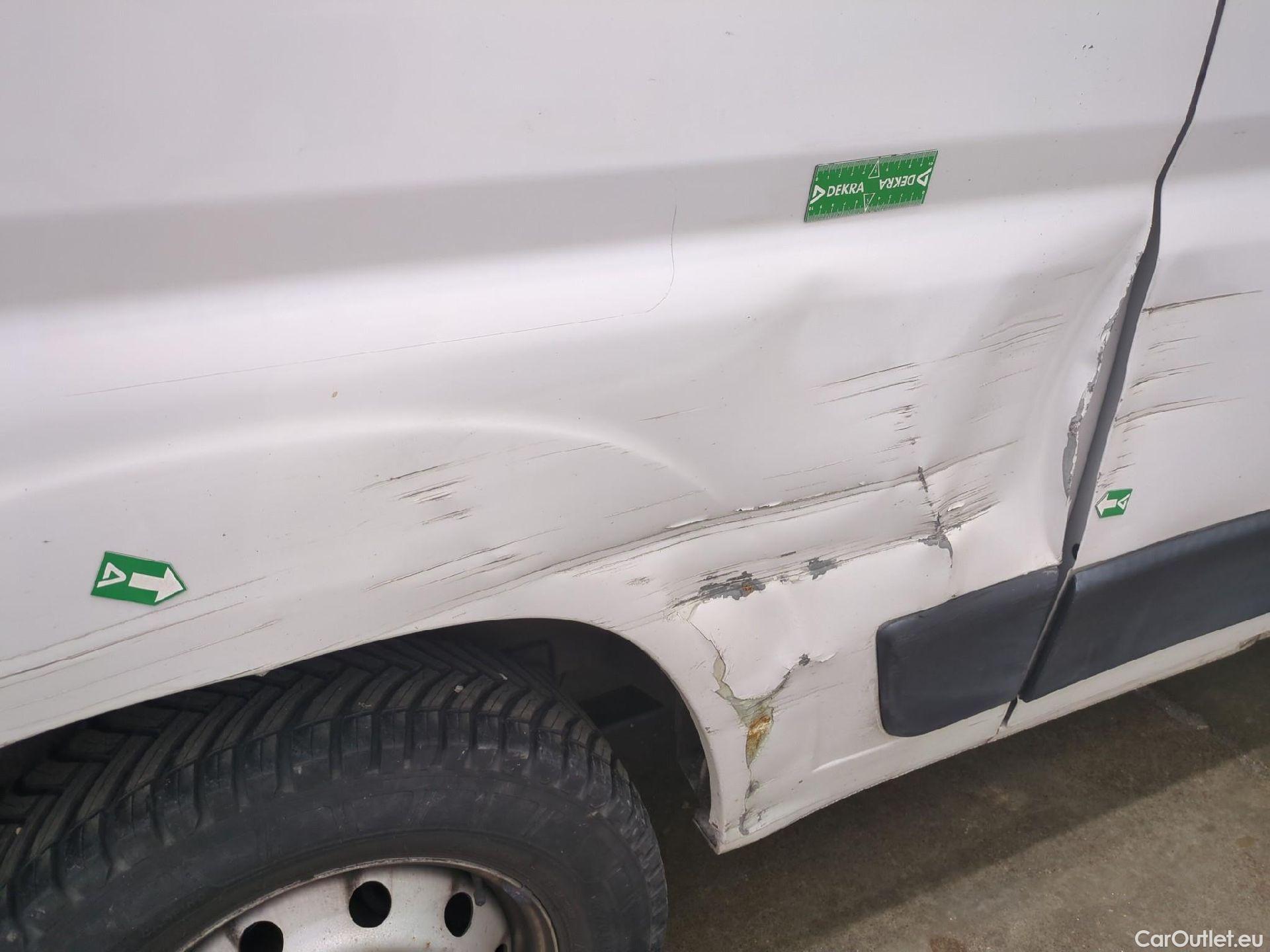  Fiat  Ducato FIAT  / 2014 / 4P / Fourgon tôlé 3.0 M H2 2.3 Multijet 120 Pack Pro Nav #53