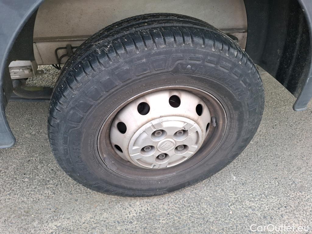  Fiat  Ducato FIAT  SC  2014  2P  Châssis cabine 35 L 23 Multijet 140 Pack Pro Nav #57