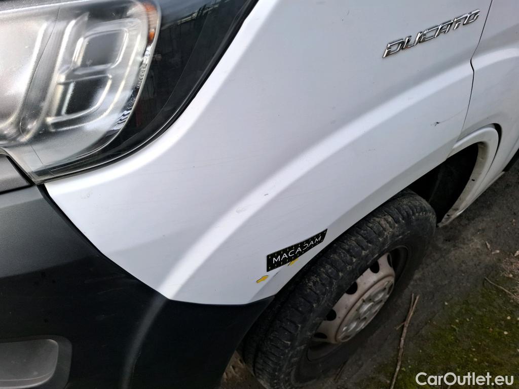  Fiat  Ducato FIAT  SC  2014  2P  Châssis cabine 35 L 23 Multijet 140 Pack Pro Nav #24