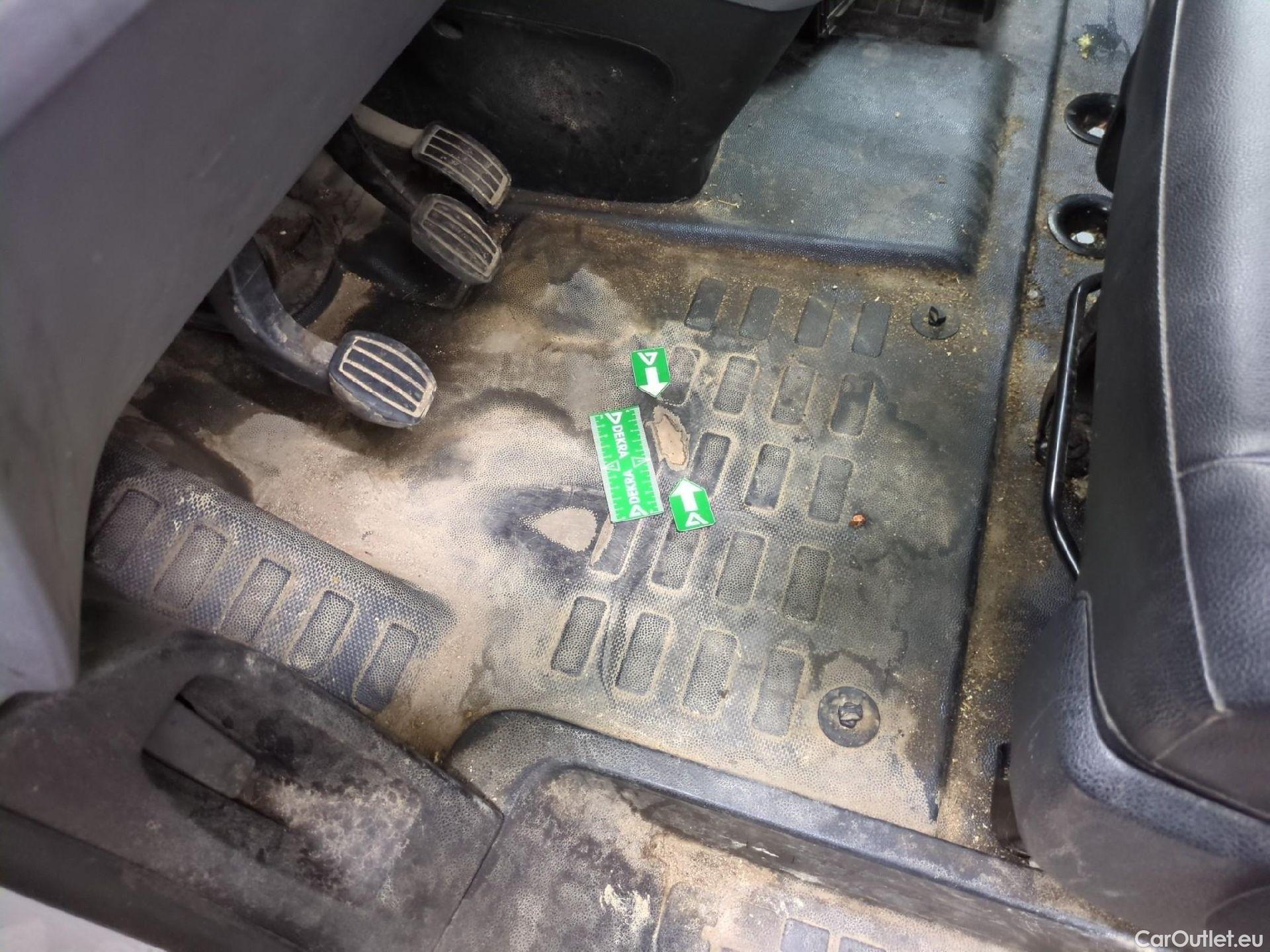  Citroen  Jumpy  Fourgon Club M 1.5 BlueHDi 100CV BVM6 E6dT #109