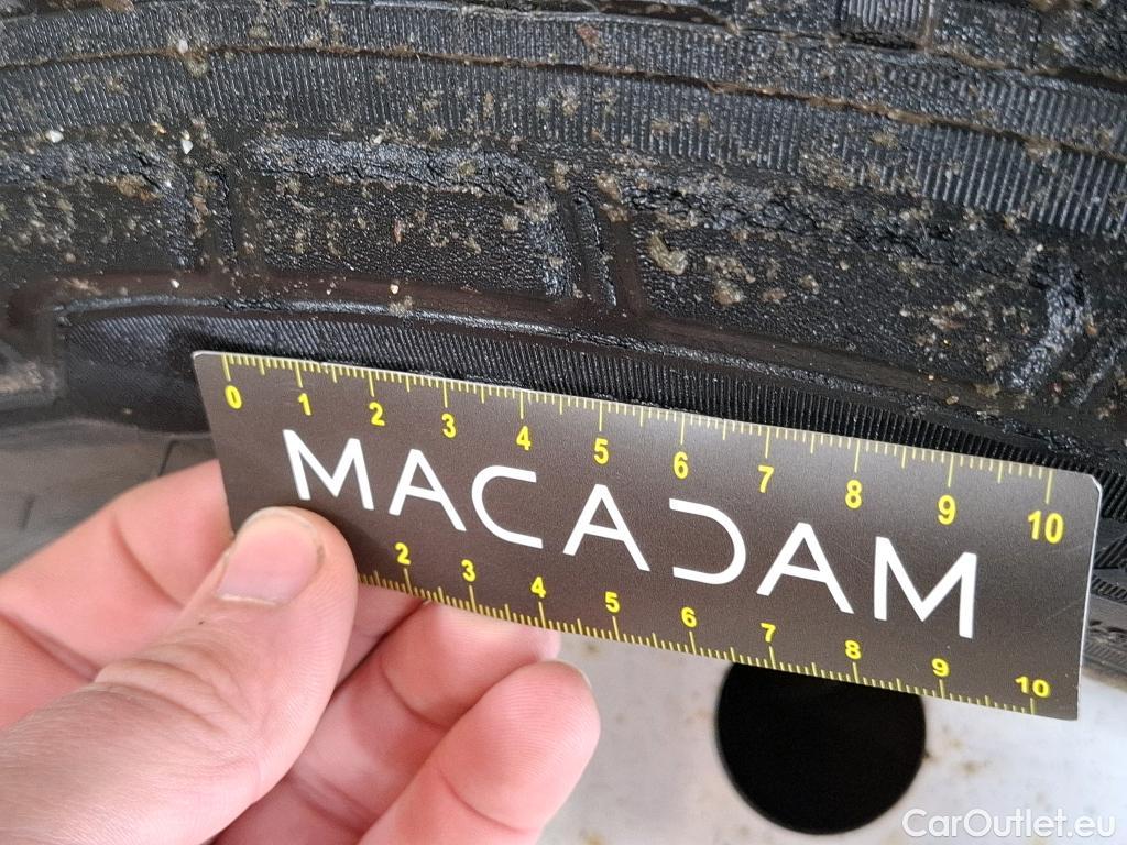  Land Rover  Discovery CITROEN Jumper Châssis Cabine DC/2019/4P/CDC &35 L3 BlueHDi 120 S&S BVM6 Control #25