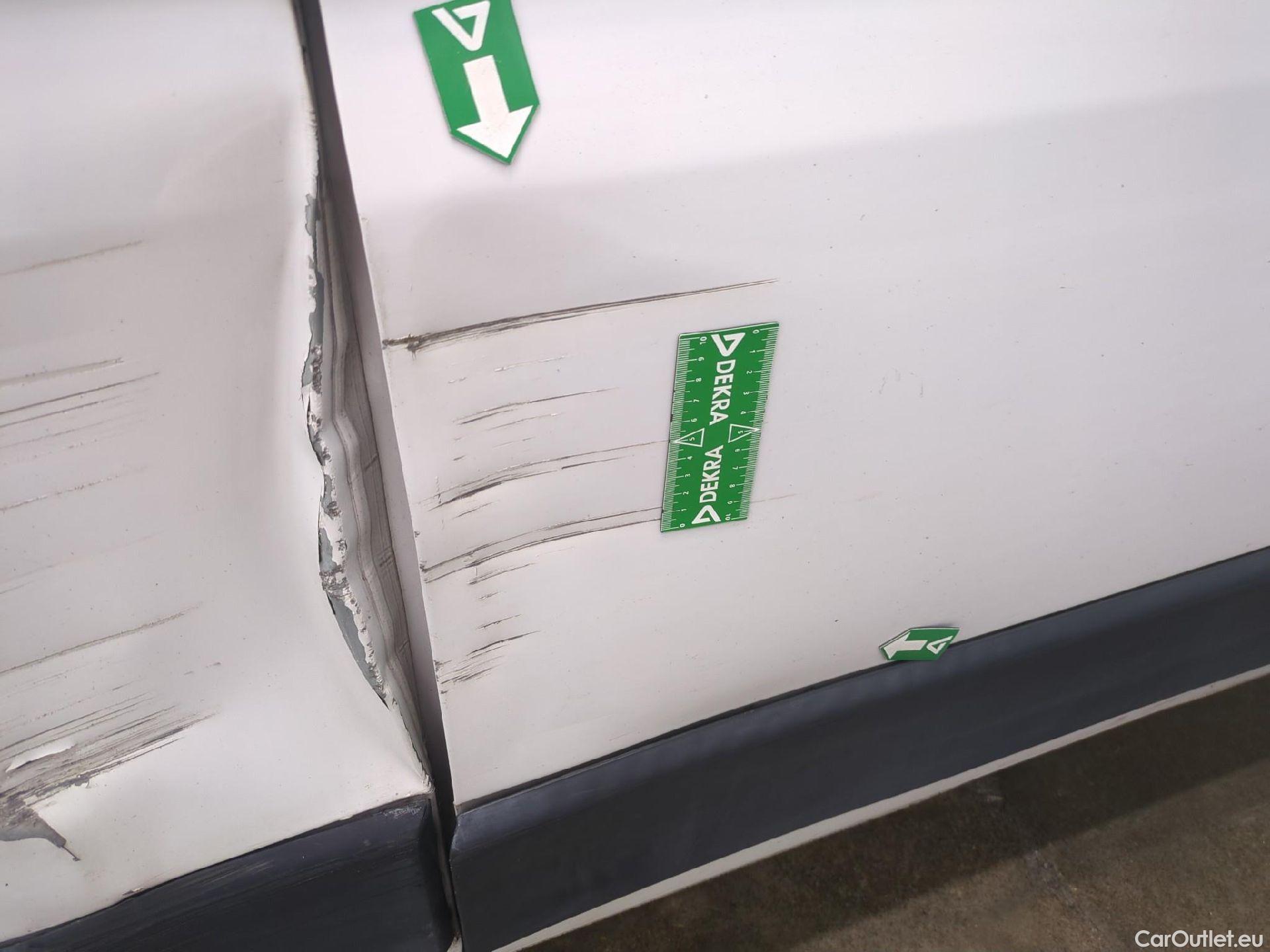  Fiat  Ducato FIAT  / 2014 / 4P / Fourgon tôlé 3.0 M H2 2.3 Multijet 120 Pack Pro Nav #61