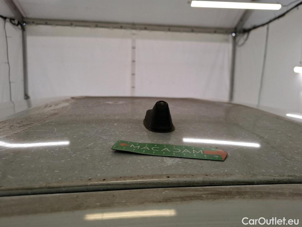  Peugeot  208  Affaire Premium Pack 1.6 HDi 75CV BVM5 E6 #27