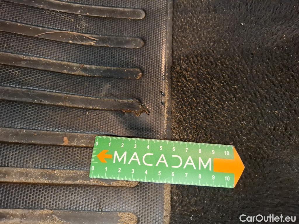  Peugeot  208  Affaire Premium 1.5 HDi 100CV BVM5 E6dT #13