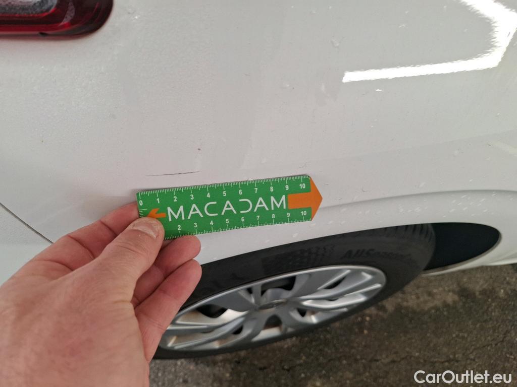  Peugeot  208  Affaire Premium 1.5 HDi 100CV BVM5 E6dT #23