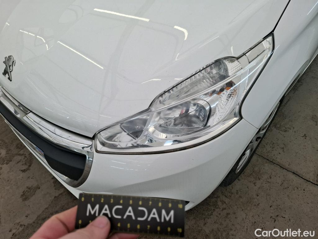  Peugeot  208  Affaire Premium Pack 1.2 80CV BVM5 E6dT #29