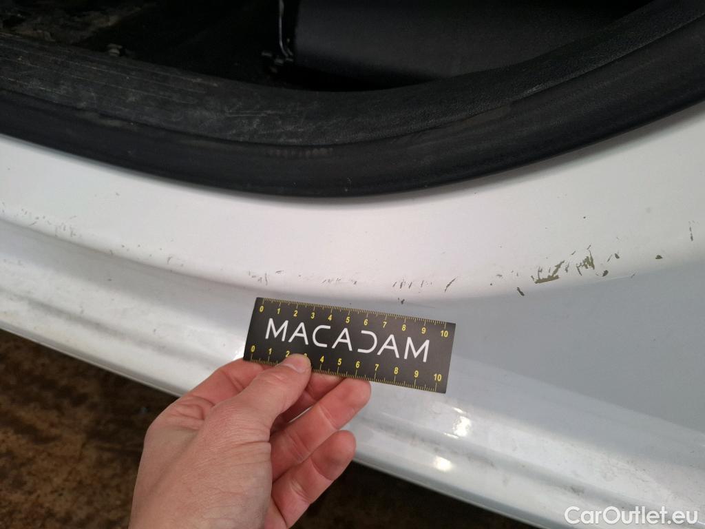  Opel  Combo OPEL  / 2018 / 4P / Fourgonnette 1.5 diesel 100chL1H1/stand CARGO PACK C #33