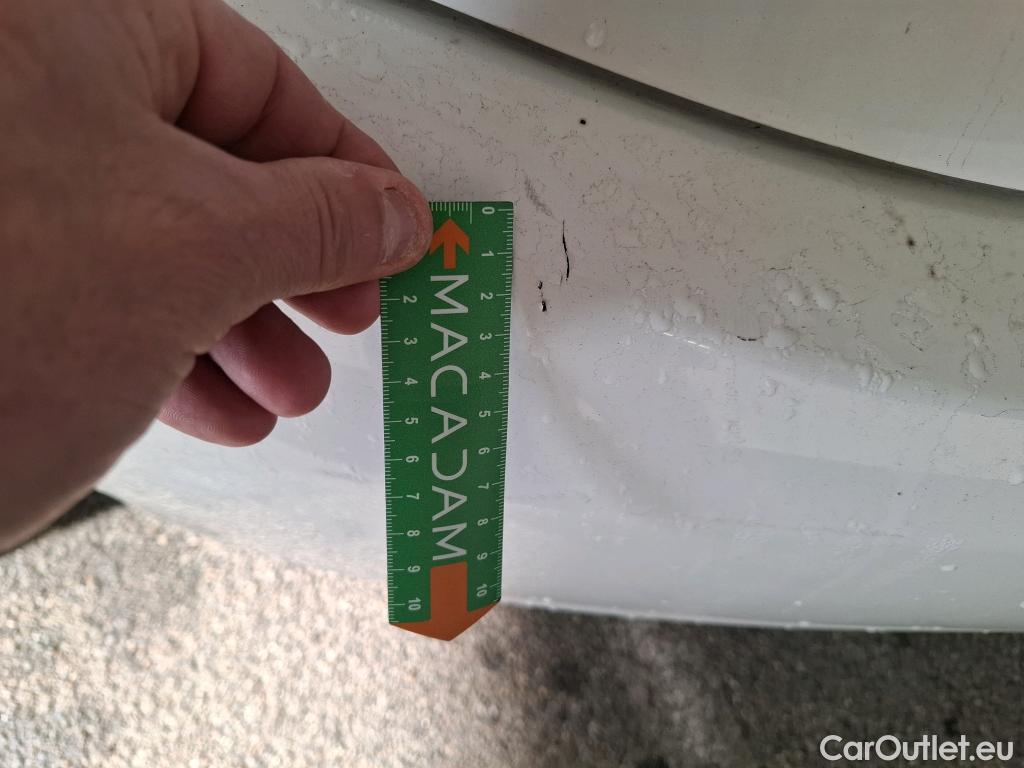  Peugeot  208  Affaire Premium 1.5 HDi 100CV BVM5 E6dT #31