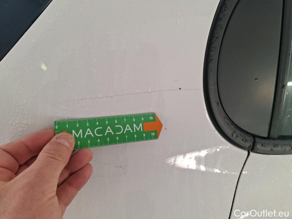  Peugeot  208  Affaire Premium 1.5 HDi 100CV BVM5 E6dT #22