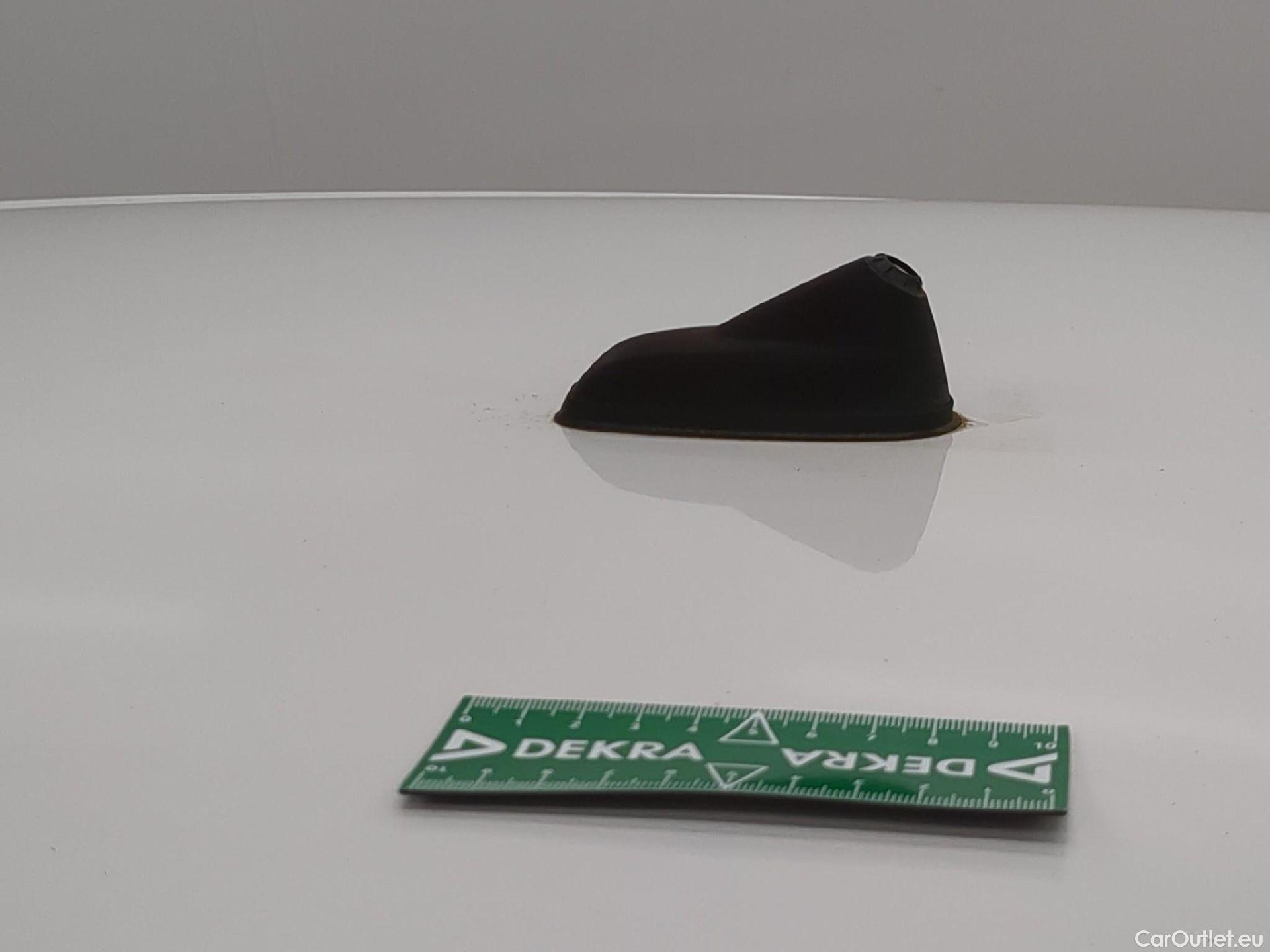  Peugeot  208  Premium 1.5 HDi 100CV BVM6 E6d #1