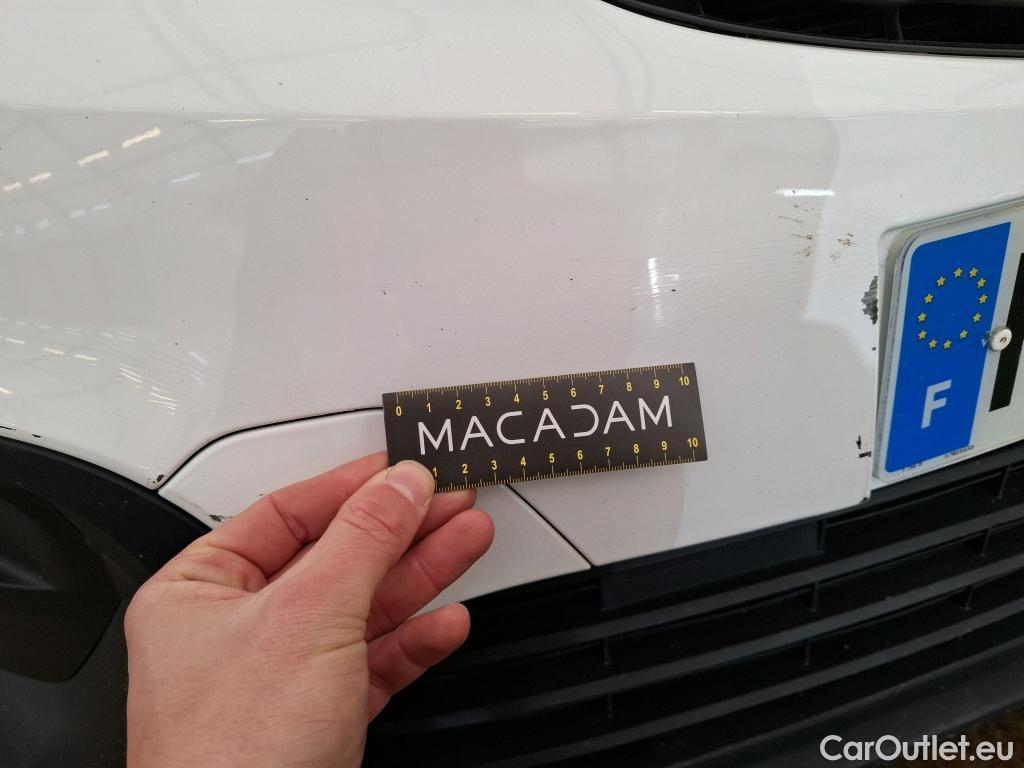  Opel  Combo OPEL  / 2018 / 4P / Fourgonnette 1.5 diesel 100chL1H1/stand CARGO PACK C #17