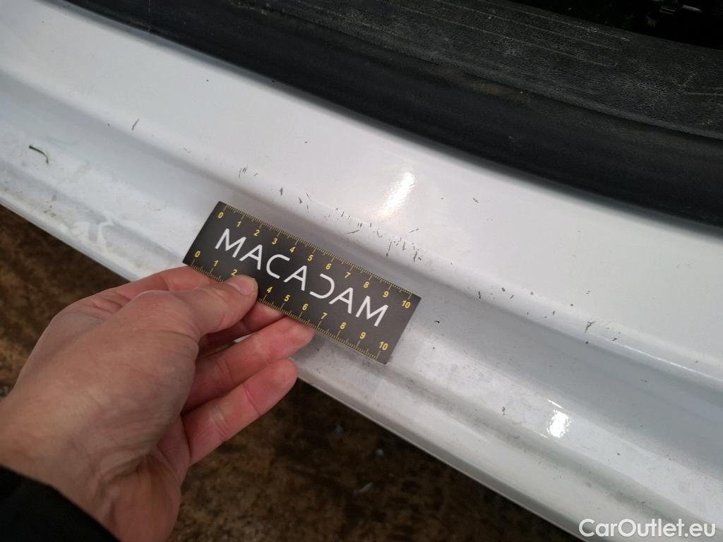  Opel  Combo OPEL  / 2018 / 4P / Fourgonnette 1.5 diesel 100chL1H1/stand CARGO PACK C #32