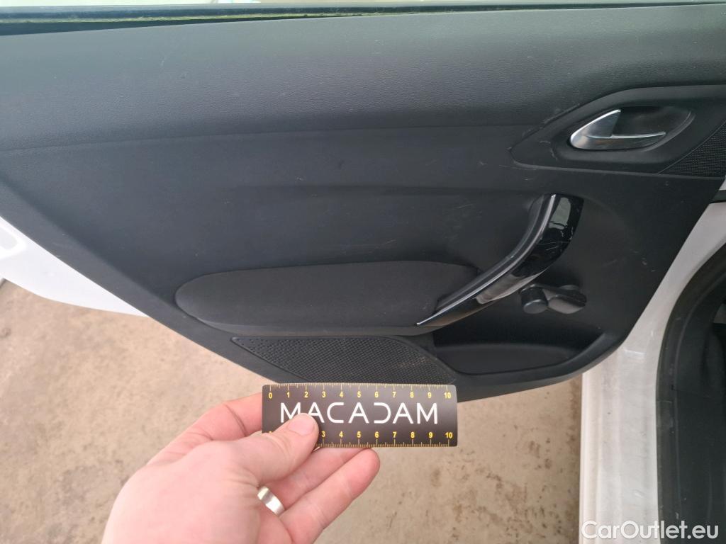  Peugeot  208  Affaire Premium Pack 1.2 80CV BVM5 E6dT #12