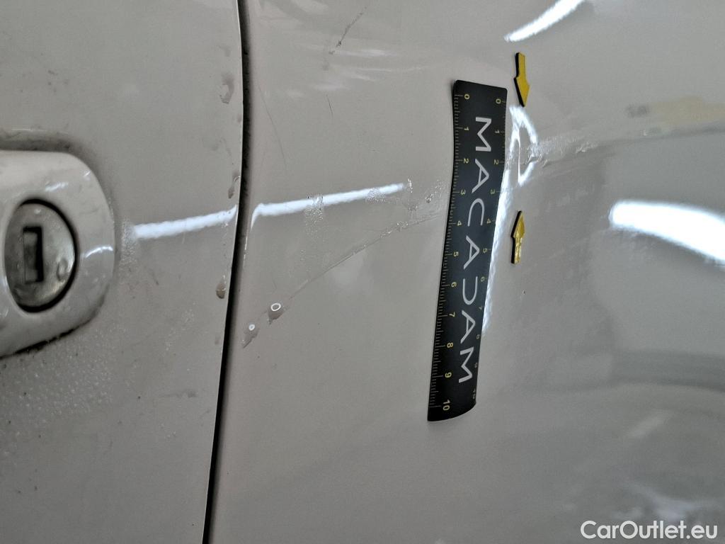  Peugeot  208  Affaire Premium Pack 1.5 HDi 100CV BVM5 E6dT #10