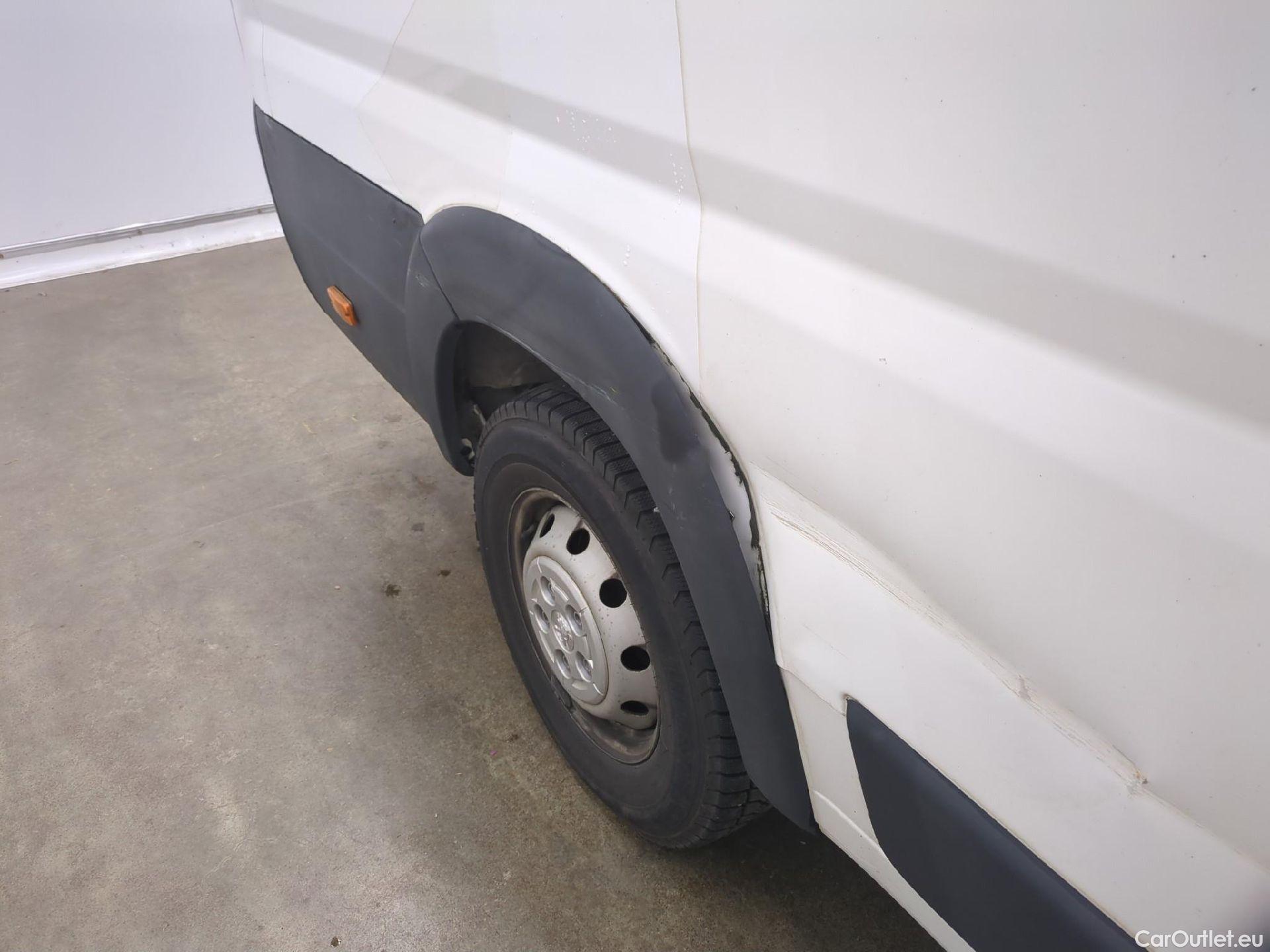  Peugeot  Boxer PEUGEOT  / 2014 / 4P / Fourgon tôlé BlueHDi 140 S&S ASPHALT 435 L4H2 #41