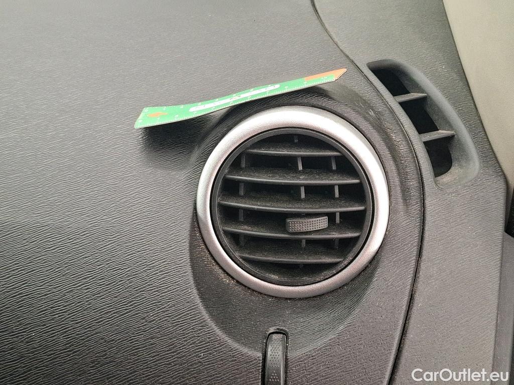  Renault  Kangoo  Express Compact Extra (Série Spéciale) 1.5 dCi 75CV BVM5 E6 #6