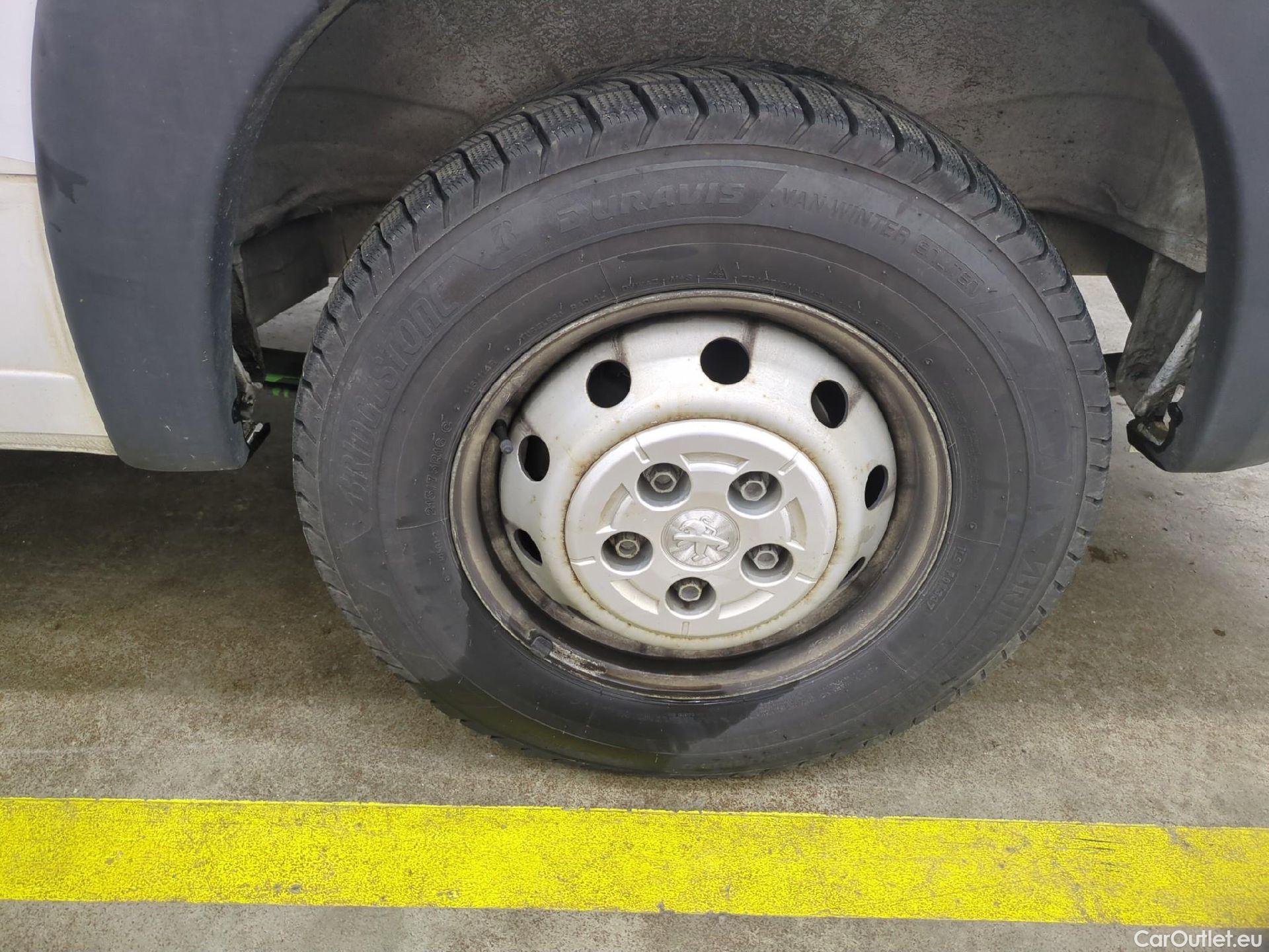  Peugeot  Boxer PEUGEOT  / 2014 / 4P / Fourgon tôlé BlueHDi 140 S&S ASPHALT 435 L4H2 #12